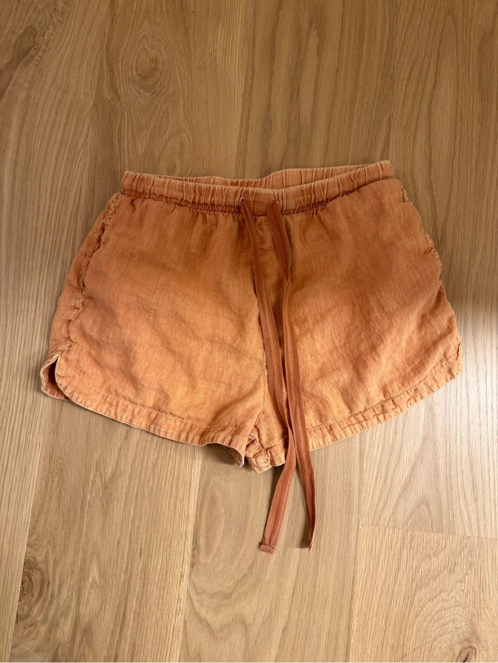 Bella Dahl sz Med orange linen shorts